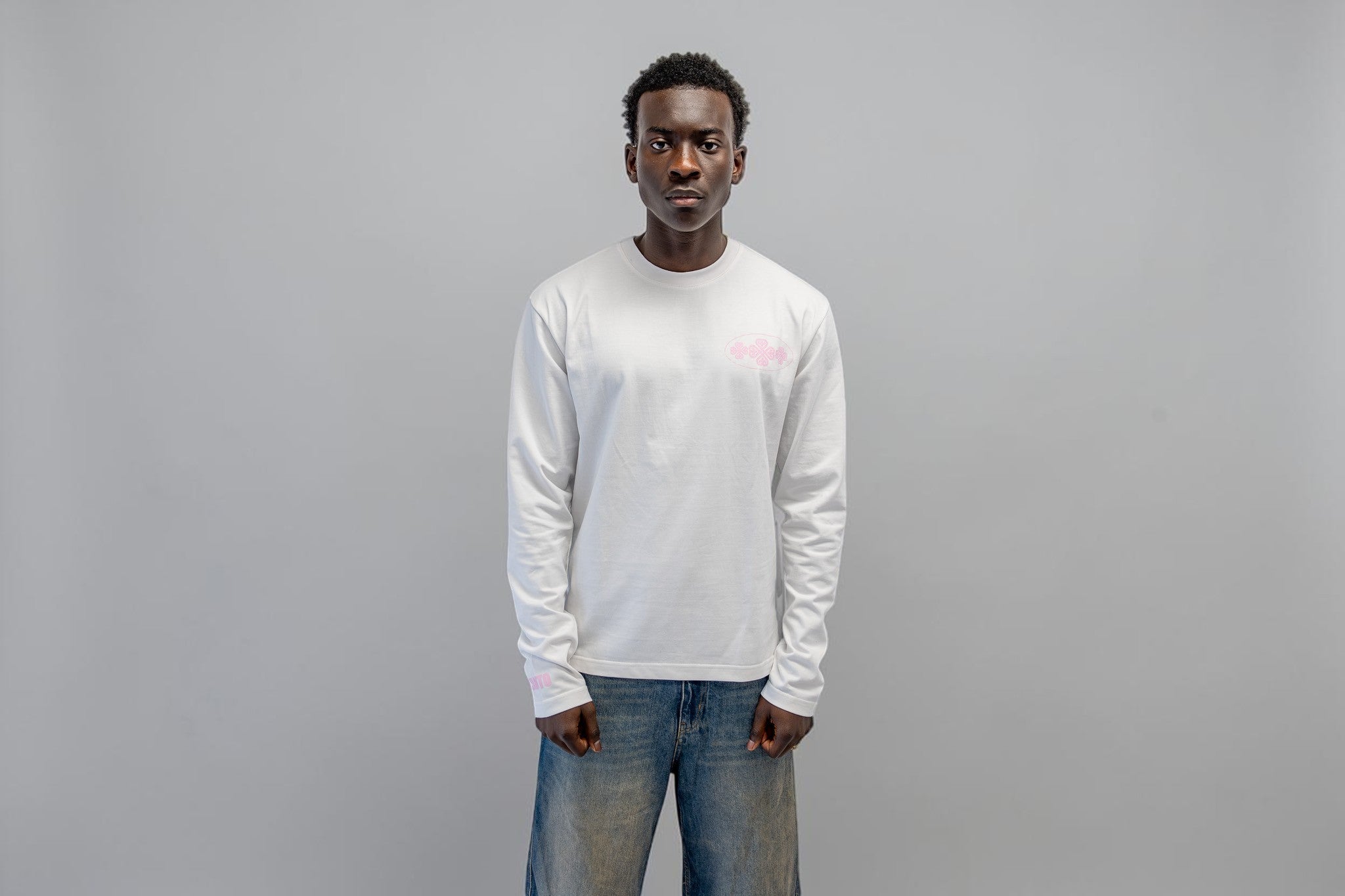 SANTO White Signature Longsleeve