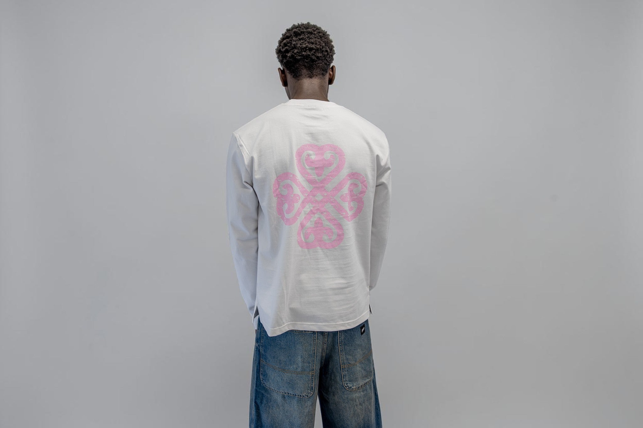 SANTO White Signature Longsleeve